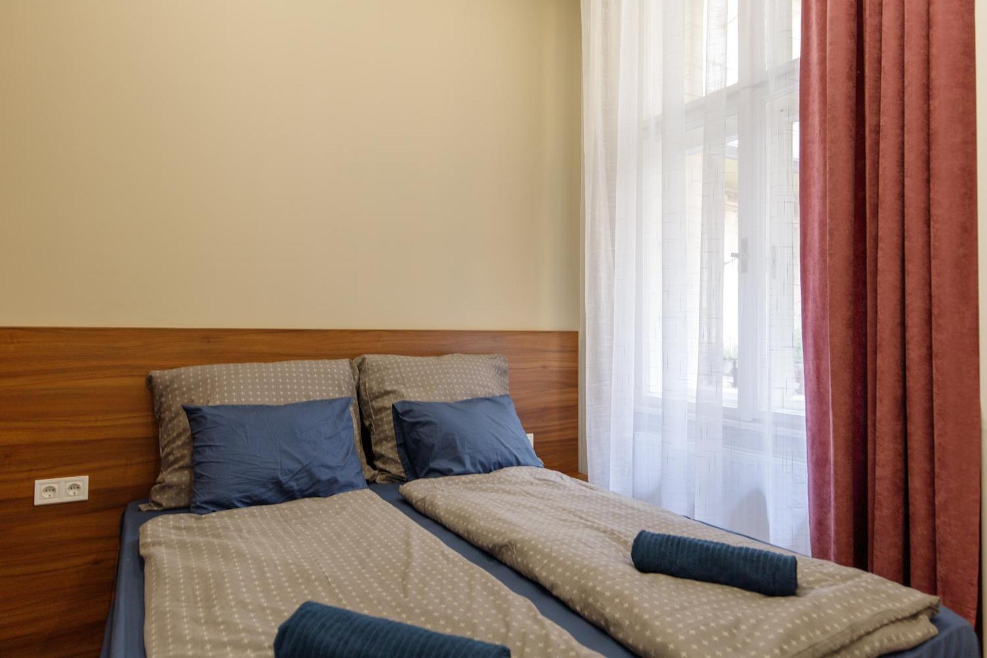 Central City Apt In The Jewish Quarter With Free Parking Budapest Luaran gambar