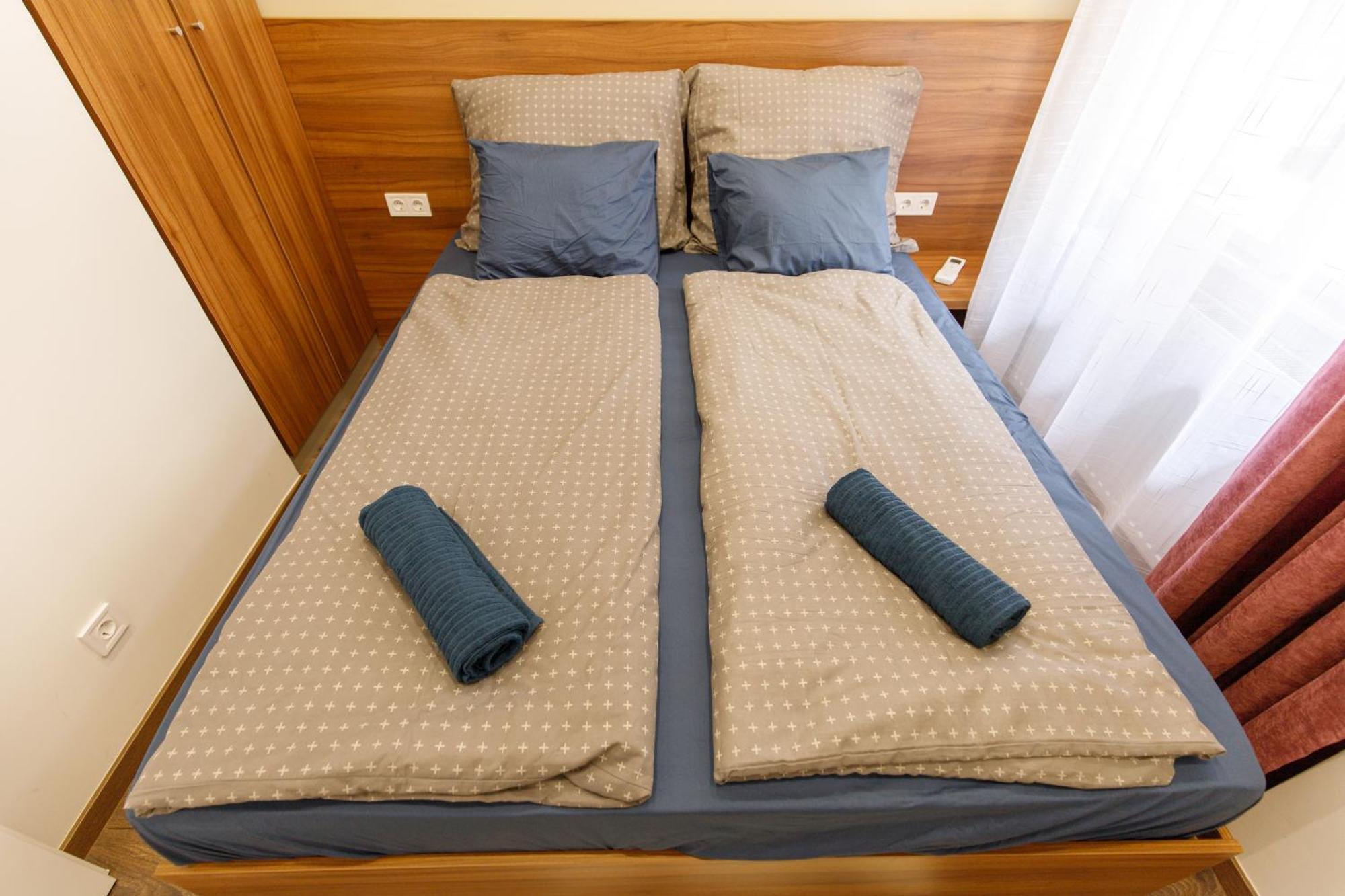 Central City Apt In The Jewish Quarter With Free Parking Budapest Luaran gambar